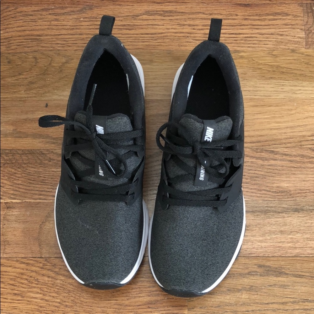 Nike Air Bella TR training sneaker